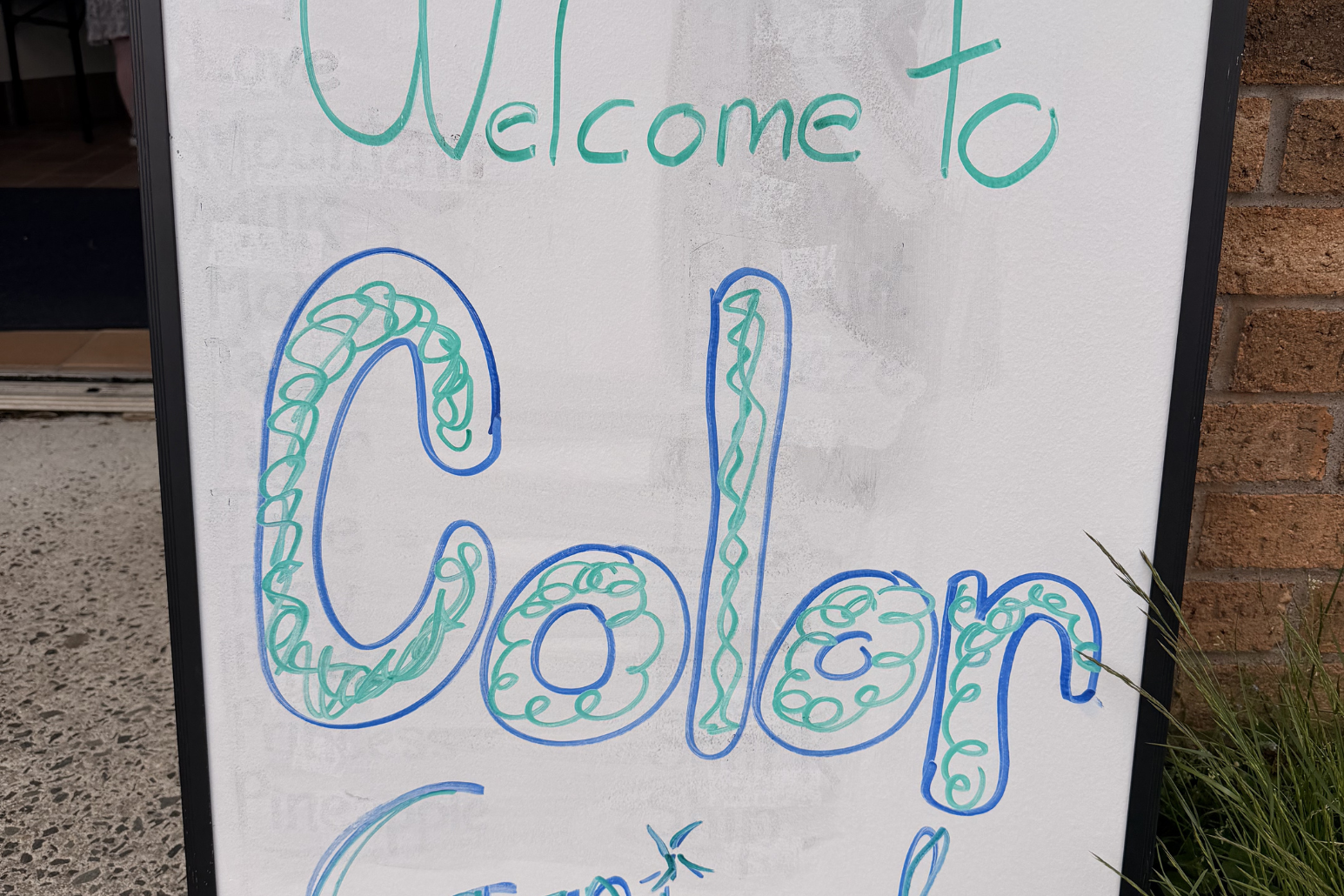 1 Welcome sign